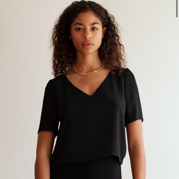 Aritzia Babaton Randy Blouse - Picture 1 of 4